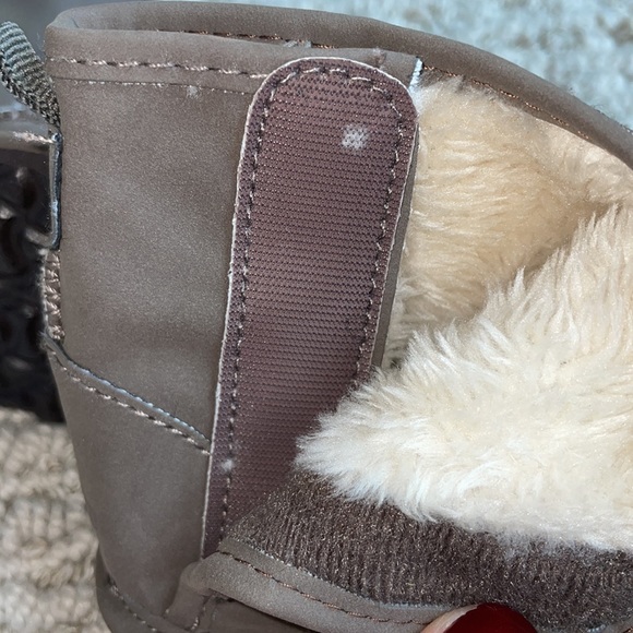 Baby Gap Shearling Boots 6-12 Months - Picture 6 of 8